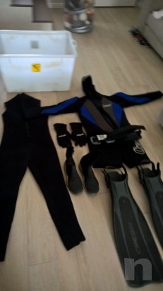 Muta umida 7mm 2 pz cressi sub con accessori foto-860