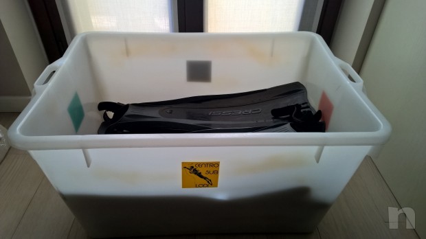 Muta umida 7mm 2 pz cressi sub con accessori foto-1144