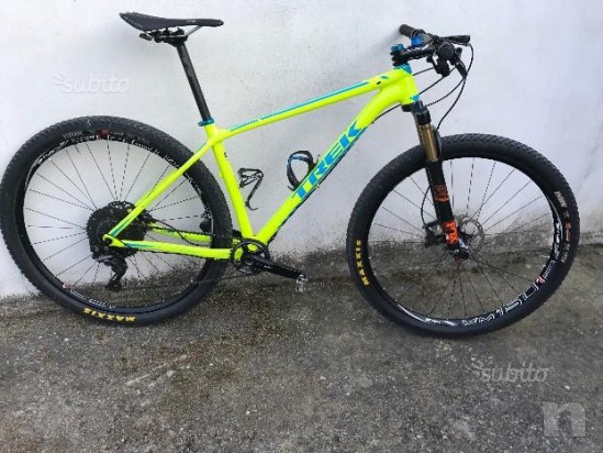 TREK SUPERFLY ACCESSORIATA foto-8843