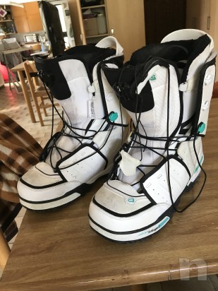 Scarponi salomon snowboard taglia 47 foto-8938