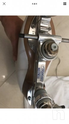  Pattini a rotelle Belati n 37 firmati da Debora Sbei con piastre mistral 140 e tamponi foto-16406
