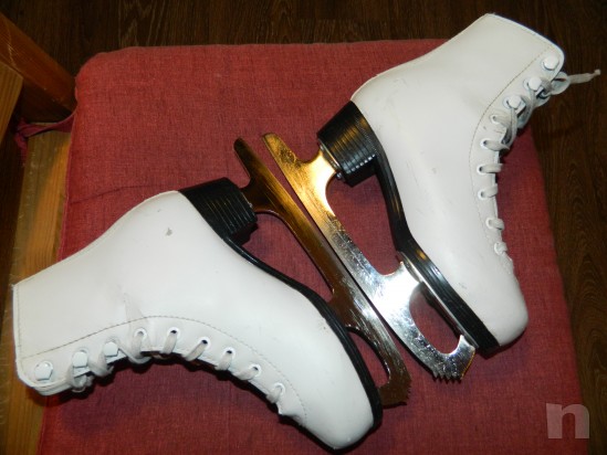 pattini da ghiaccio per bambina foto-16844