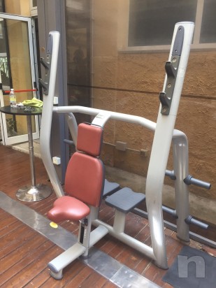 Panca Verticale Technogym foto-9333