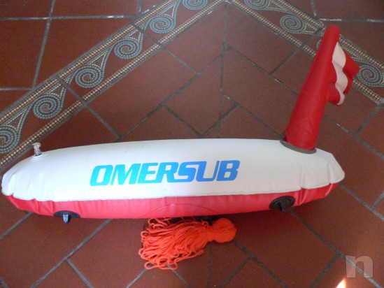 Boa di segnalazione sub.  foto-9351