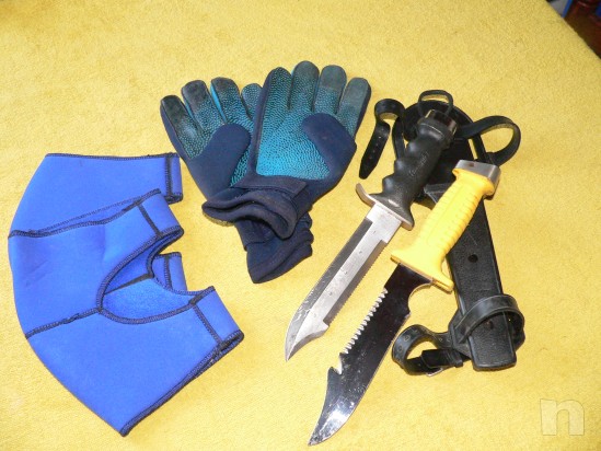 Coltello sub foto-17067