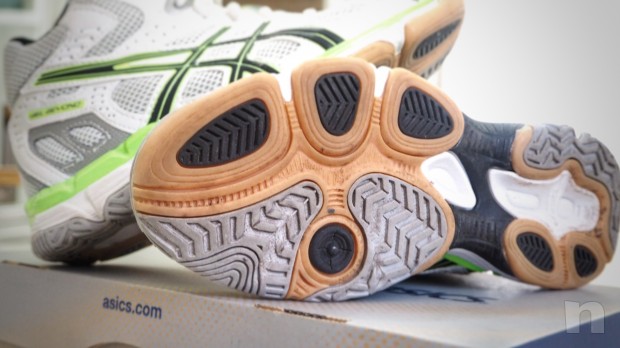 ASICS :: scarpe volley kids foto-17144