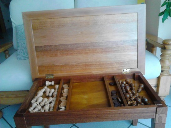 Scacchiera realizzata a mano   foto-1292