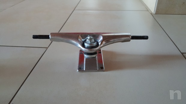 Coppia truck longboard  skateboard  foto-9604