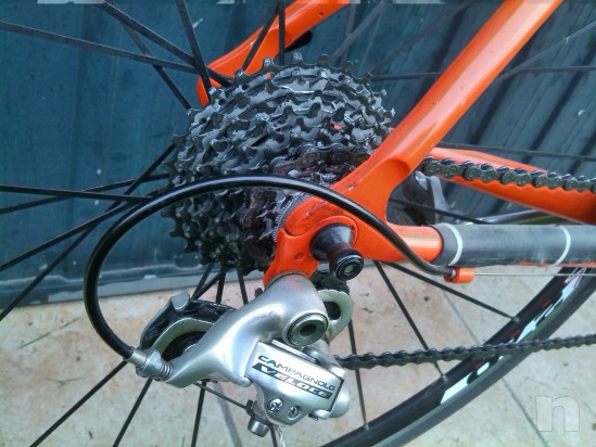 Pari al nuovo foto-17866