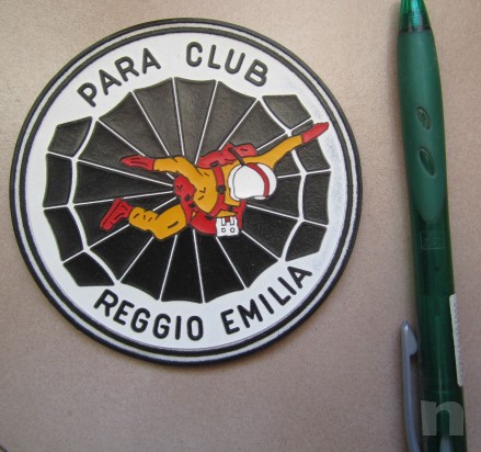 lotto due toppe para club Reggio Emilia, anni '70 foto-9936