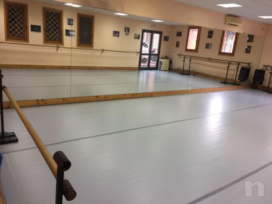 TAPPETO DANZA MOD. RONDO’-SALON foto-9959