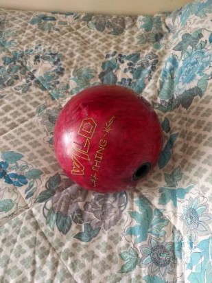 Palla Bowling in Ebonite in buone condizioni foto-9985